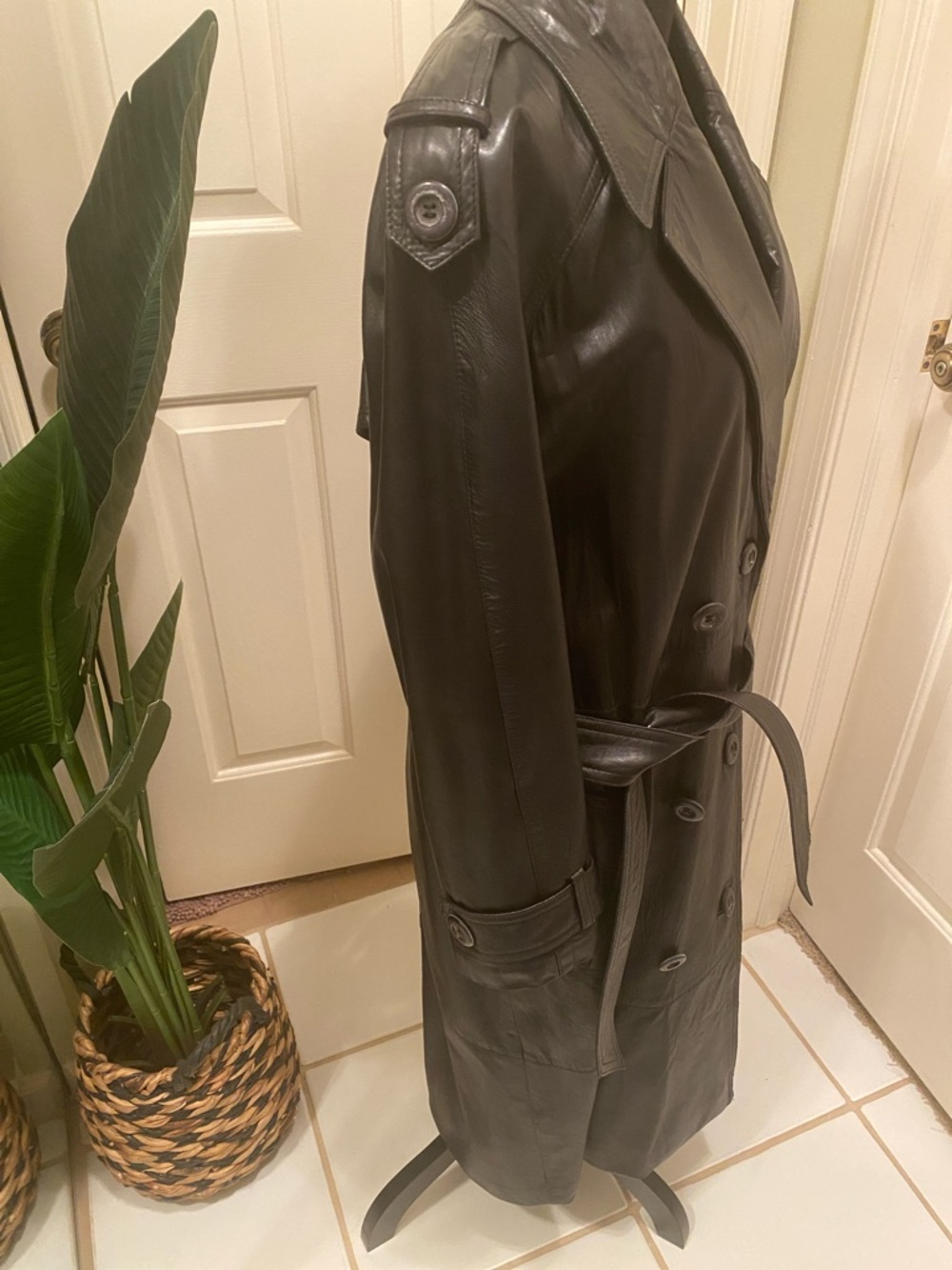 Classic Black Leather Trench Coat - Women - Picture 3 of 10